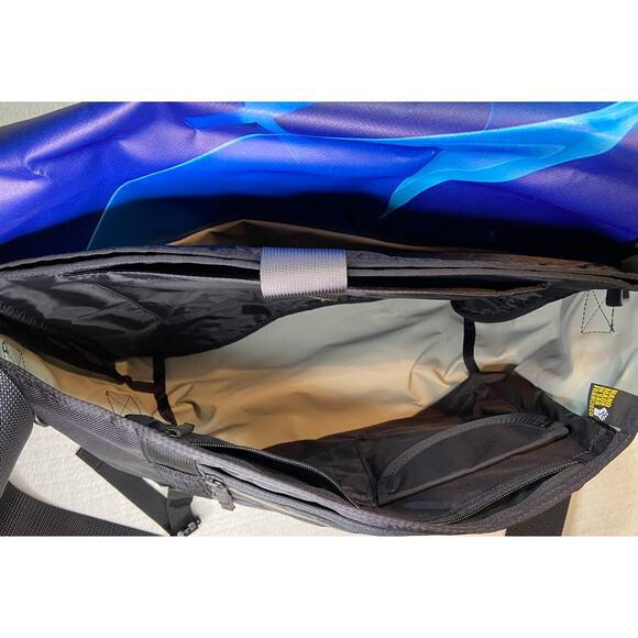 TIMBUK2 Sony PlayStation Messenger Bag Size M Made in San Francisco - Picture 10 of 16